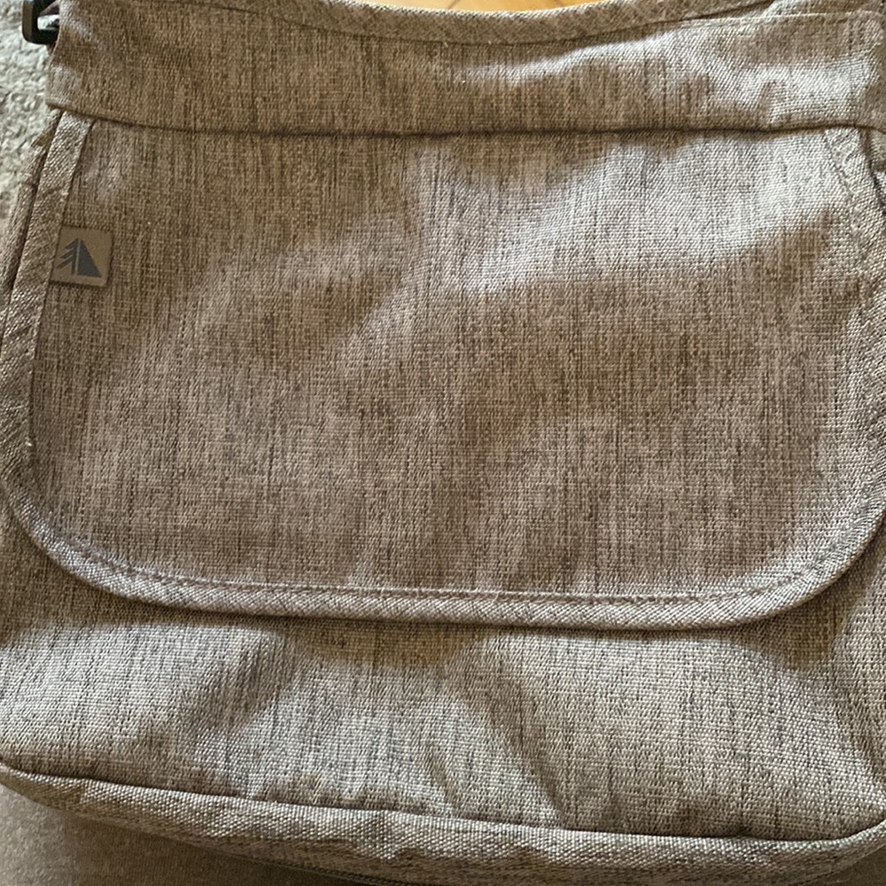 L.L. Bean Gray Crossbody Bag - Picture 7 of 8
